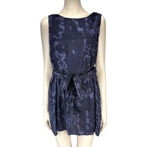 Elegant Navy Blue Sleeveless Dress